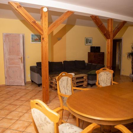 Apartamento Landurlaub Auf Dem Mellenhof Funkenhagen Exterior foto